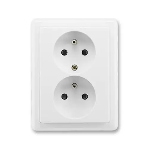 ABB CLASSIC zásuvka 2-násobná 2x2P+PE ;bílá