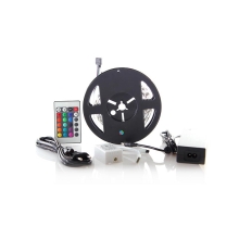 SOLIGHT LED pásek RGB. 3m. sada s 12V adaptérem a dálk.ovládačem.7.2W/m